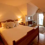The Waterfront Hotel 3*