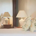 Hotel The Waterfront