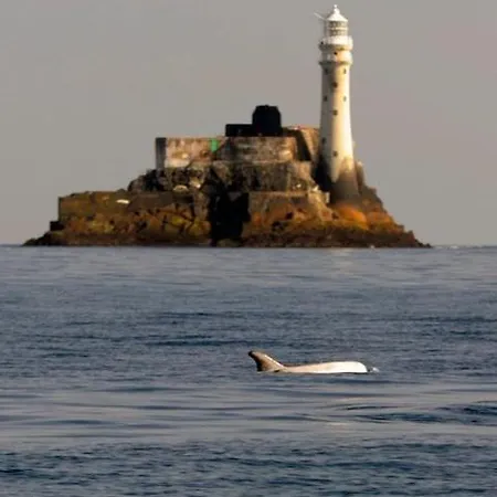 The Waterfront 3* Baltimore